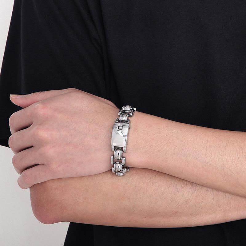 Punk Polished Stainless Steel Men's Geometric Bracelet – Fade Resistant