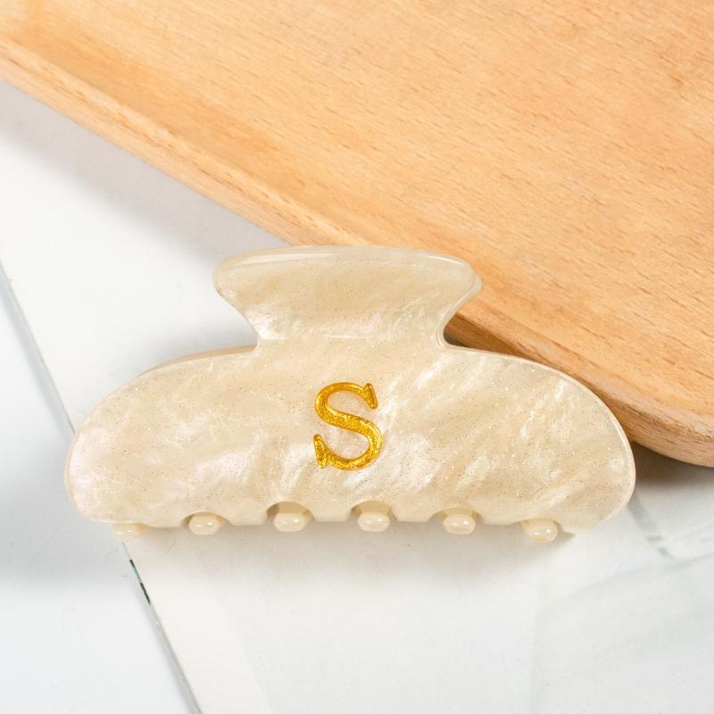 Creative Design 8.6Cm Cream-Coloured Letter Hair Clip Simple Acrylic Shark Clip Hair Accessories For Temperament Girls