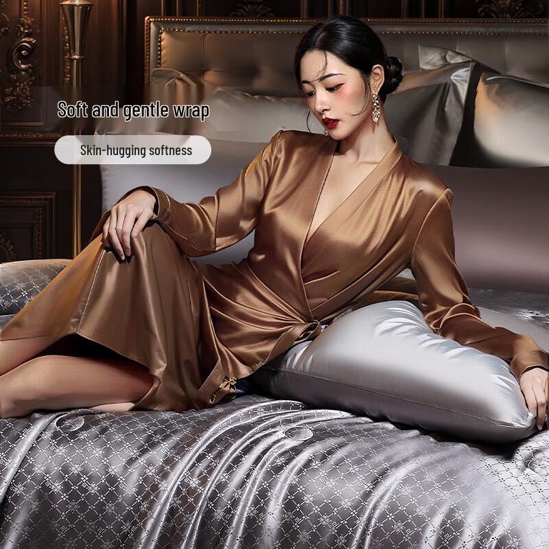 

Одеяло Fuanna 100% шелк тусса