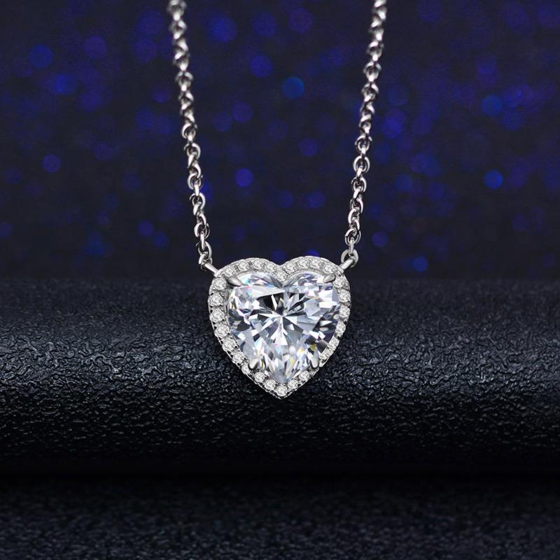 Gica Gema High Carbon Diamond Necklaces 925 Sterling Silver Heart Shape Pendant Unique Design Romantic Fine Jewelry Wedding Party Gifts New Trend