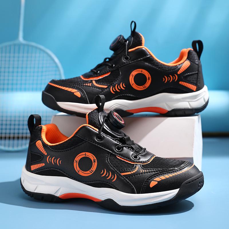 Children's Non-Slip Badminton Shoes for Boys and Girls - Soft-Soled, Wear-Resistant Sports Trainers for Autumn/Winter.