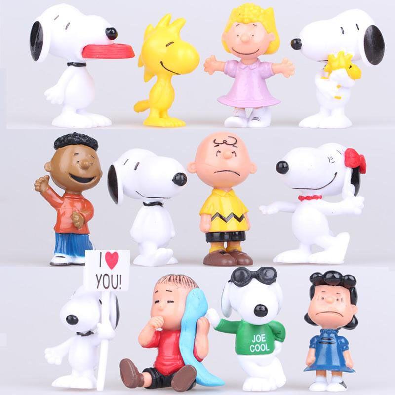 Adorable 12pcs Peanuts Charlie Brown Snoopy Lucy Franklin Figure Cake Topper Set