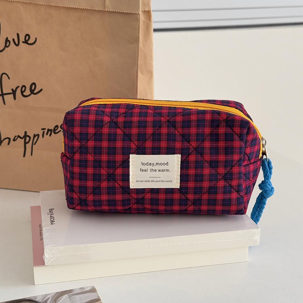Classic Gingham Octagon Pencil Case With Cotton Material For Daily Use And Travel