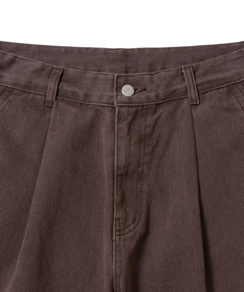 ANNOT One-Tuck Work Chino Pants Brown