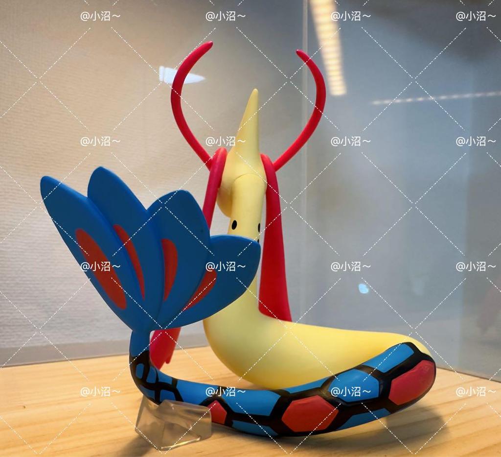 [USED] Bandai Pokemon Scale World Milotic