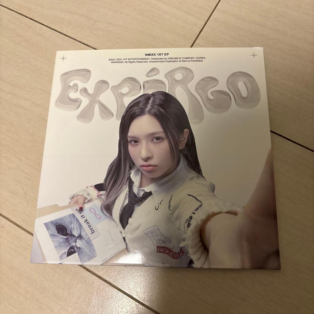 [USED] ENTWURF CD NMIXX Album
