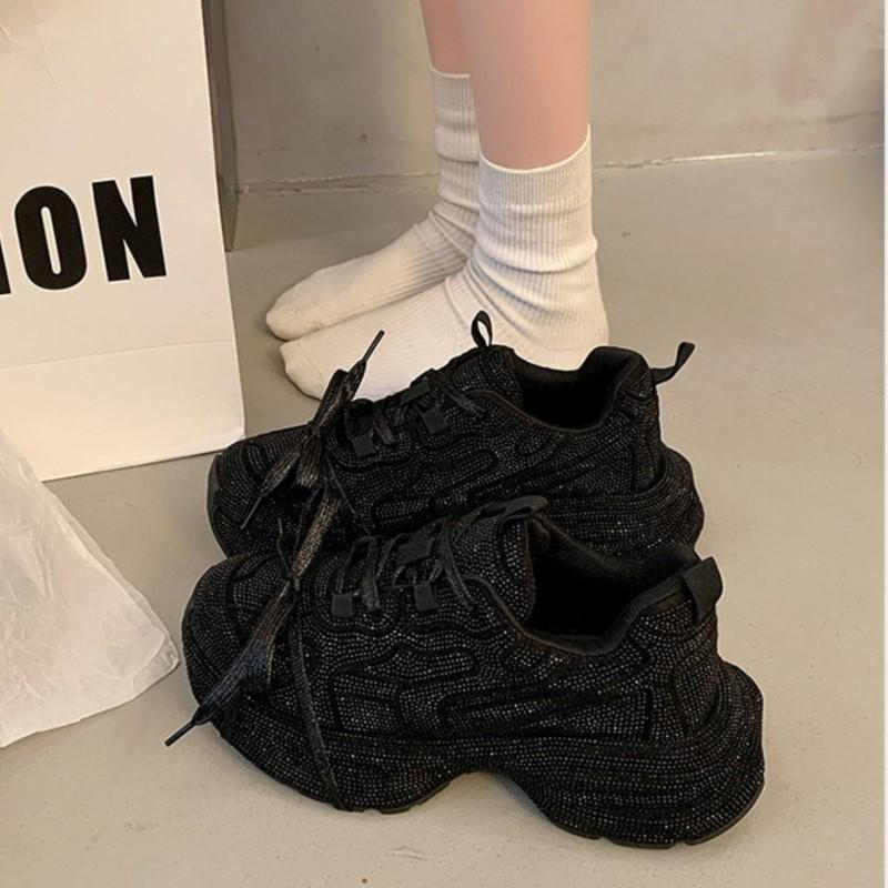 

Модные женские кроссовки на платформе со стразами 2025 Весна Массивные кроссовки «папины» Сверкающие кристаллы Уличная повседневная спортивная обувь Обувь для спортзала Трендовые 37