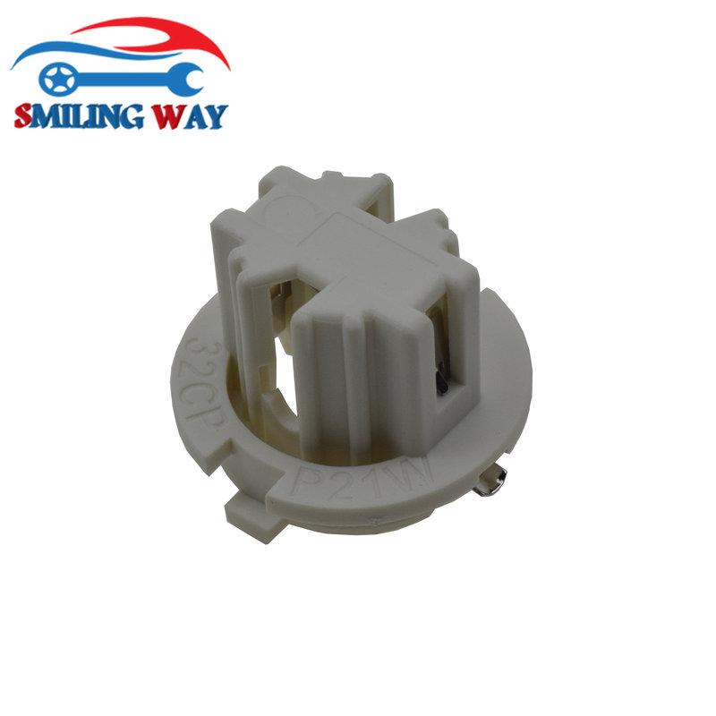 1X 2X 4X 6X Rear Tail Light Lamp Bulb Socket Holder For BMW 7 Series X5 E53 E70 X3 E83 2.5L 3.0L 4.4L 4.8L 6.0L 63216943036