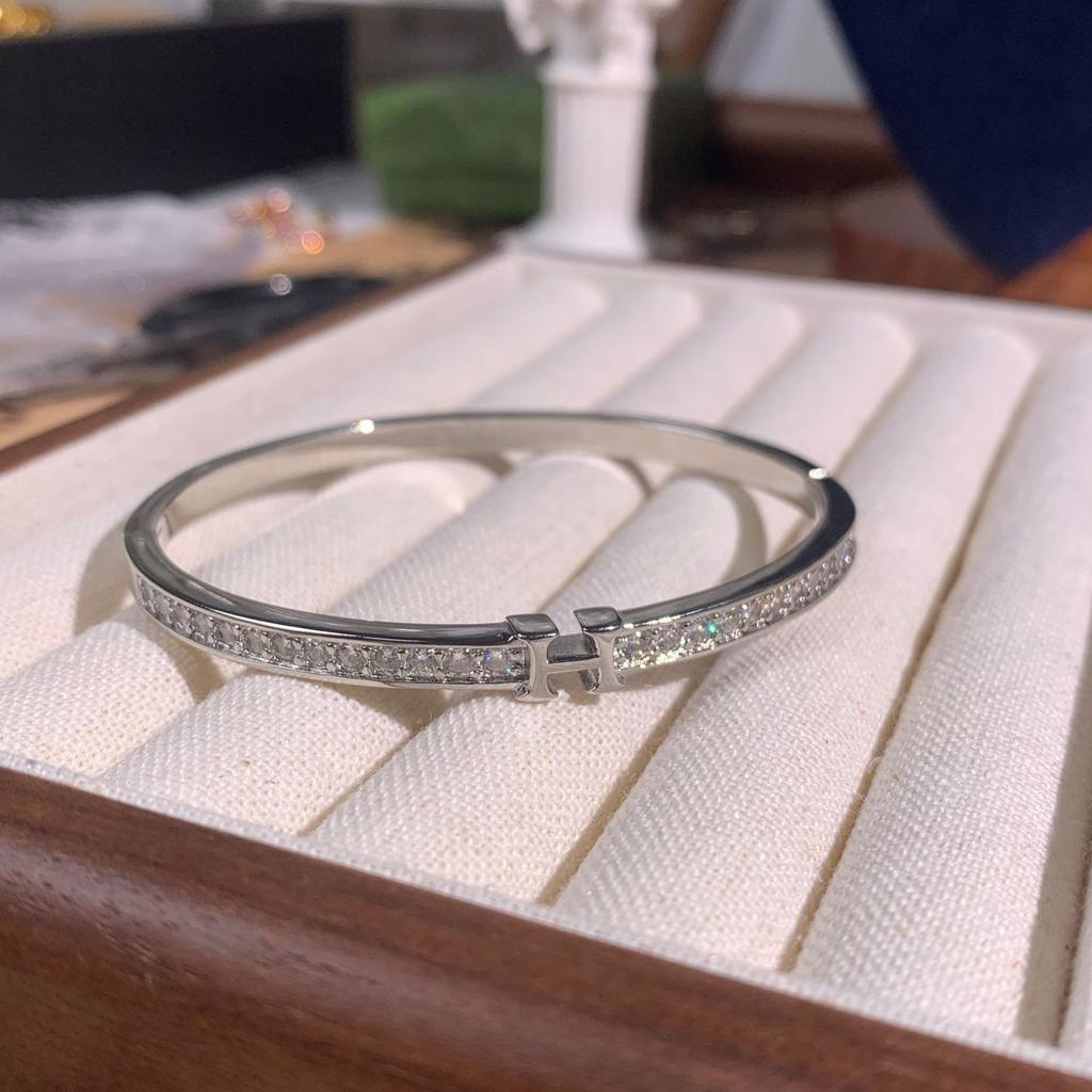 Hot-selling light luxury versatile CD bracelet Mori literary and artistic full diamond Seiko love bracelet