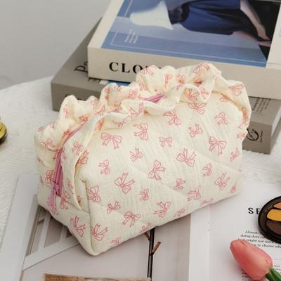 Cute Lace Bow Women's Makeup Bag Large Capacity Travel Cosmetics Storage Pouch Large Capacity Square Zipper Quilting Bag