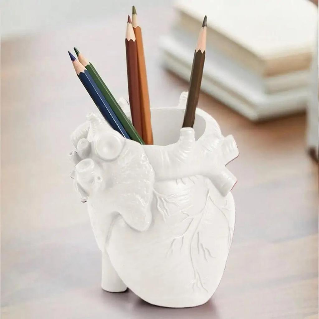Herzförmige Blumenvase Herz Organform Stifthalter Aufbewahrung für Heim- und Büro-Schreibtisch Harzdekor, Make-up Pinselhalter, 10,4 cm x 8,9 cm