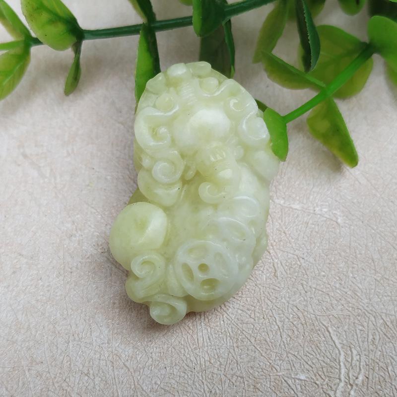Lantian Jade Pixiu Pendant with Floating Flowers - Yellow Grade A Jade Conference Gift