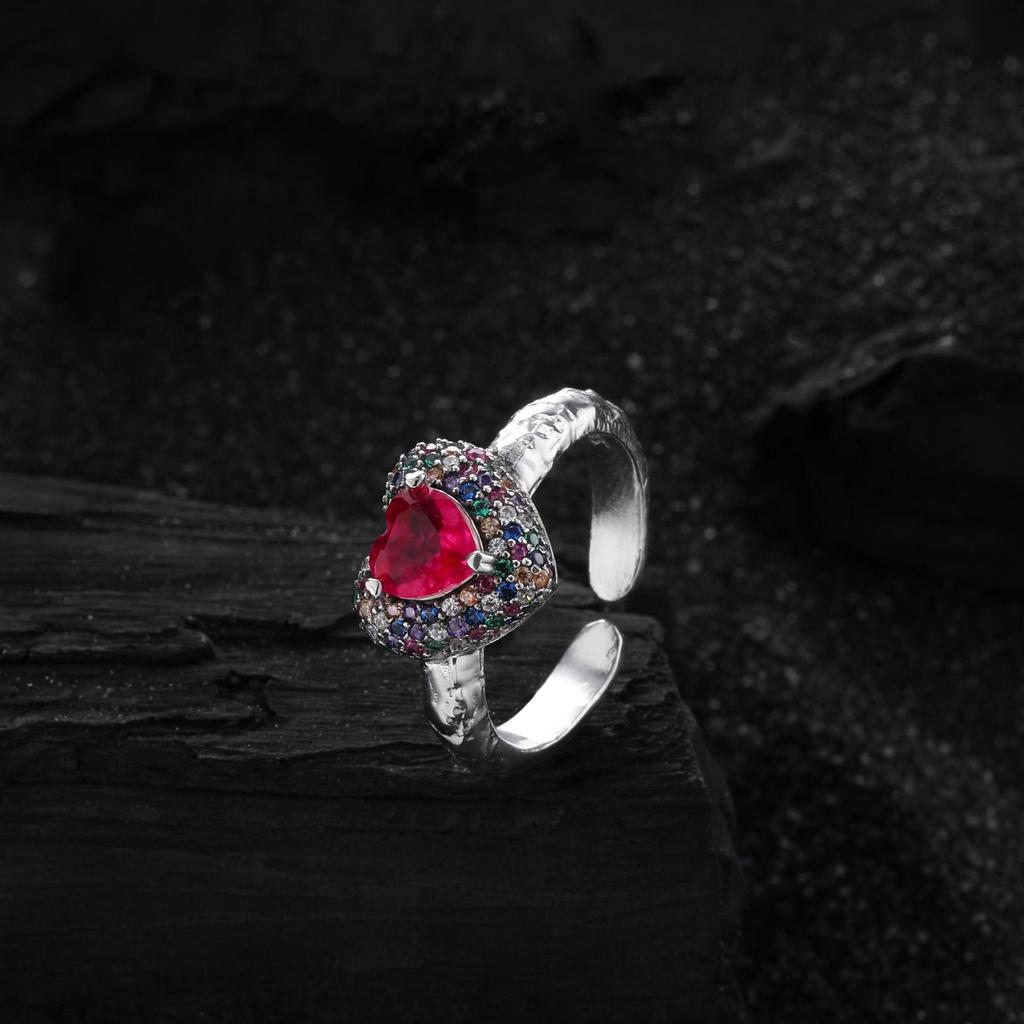 Retro European & American Style 925 Sterling Silver Zircon Love Ring for Women – Fully Inlaid, Versatile, Adjustable, Timeless Design.
