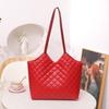 Embroidered rhombus large-capacity women's bag bag, simple casual mobile phone makeup tote bag