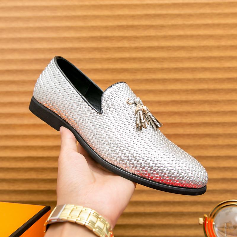 Nowe Luksusowe Metaliczne Połysk Tkany Wzór Męskie Buty Imprezowe Wsuwane Skórzane Mokasyny Buty Wizytowe na Bal Maturalny Ślubne Srebrne Buty Buty