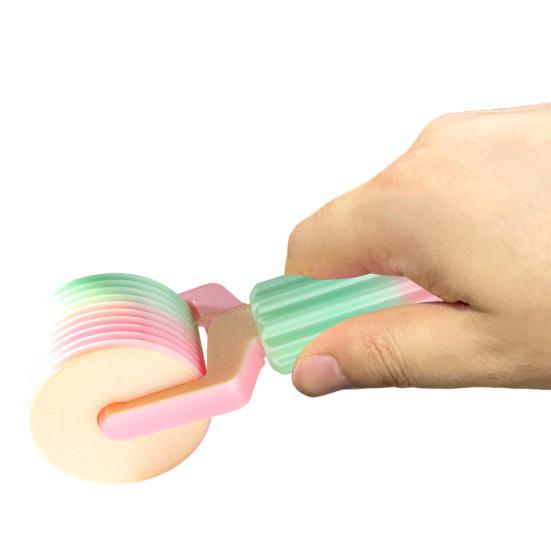 Diamond Art Roller Quick Diamond Placement Roller Detachable Rhinestone Embroidery DIY Craft Tool Easy-Grip Hand Roller for Diamond Art Crafters