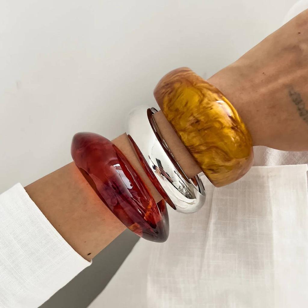 SHIXIN 3 Styles Retro Brown Thick Resin Acrylic Wide Bangle Bracelet for Women Simple Irregular Geometric Stackable Bangle New