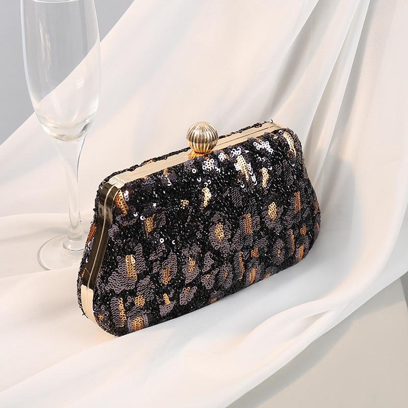 Vintage Style Embroidered Sequin Clutch Bag With Cell Phone Pocket For Night Out