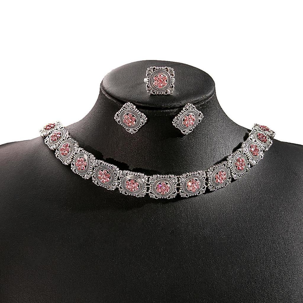 European and American luxury flower jewelry set, retro fringed round gemstone necklace geometric water drop square earrings for women