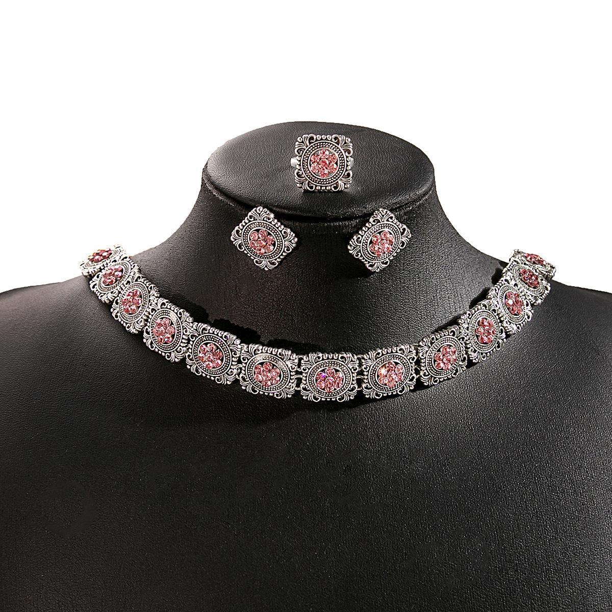 

European and American luxury flower jewelry set, retro fringed round gemstone necklace geometric water drop square earrings for women