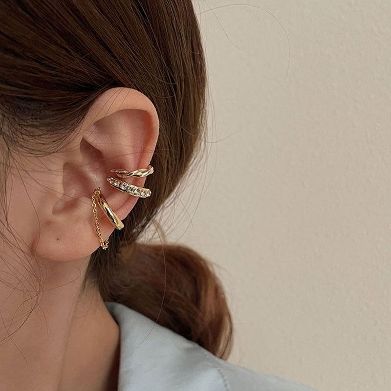 

Retro Personalized Set of Combinations of Ear Clips Female No Ear Holes Light Luxury Minimalist Ear Bone Clip Hundred with Personality Earrings