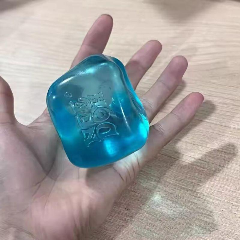 Needoh Ωραίο Κύβο Αισθητηριακό Εργαλείο Fidget για Ανακούφιση από το Άγχος & Συγκέντρωση Επιτραπέζιος Αισθητηριακός Κύβος για Ενήλικες & Παιδιά