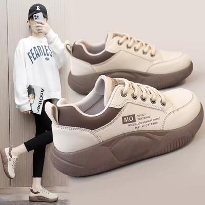 Încălțăminte pentru femei – Adidaşi