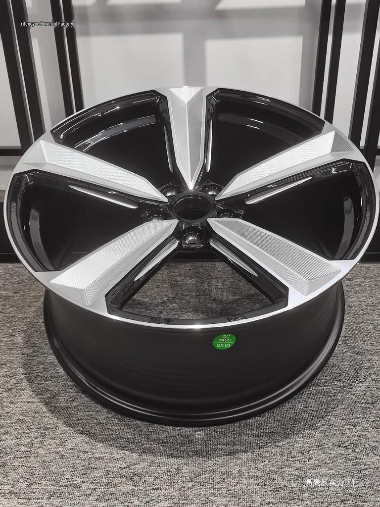17-19 Inch Rims Compatible with Sagitar, Magotan, Passat, A3, A4, A6, A8, E-Class, C-Class - Big Sword Design 534