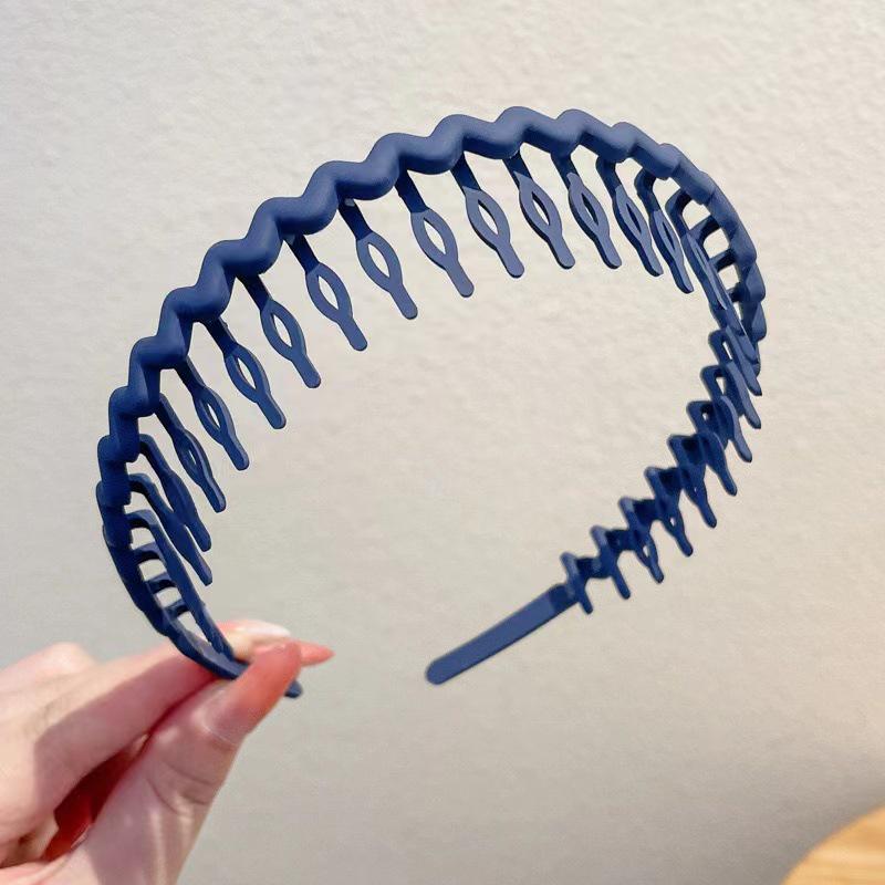 Bandeau Antidérapant Style Coréen Couleur Bonbon avec Dents - Respectueux des Cheveux, Pince à Cheveux Ondulée Sans Pincer pour les Cheveux Rebelles.