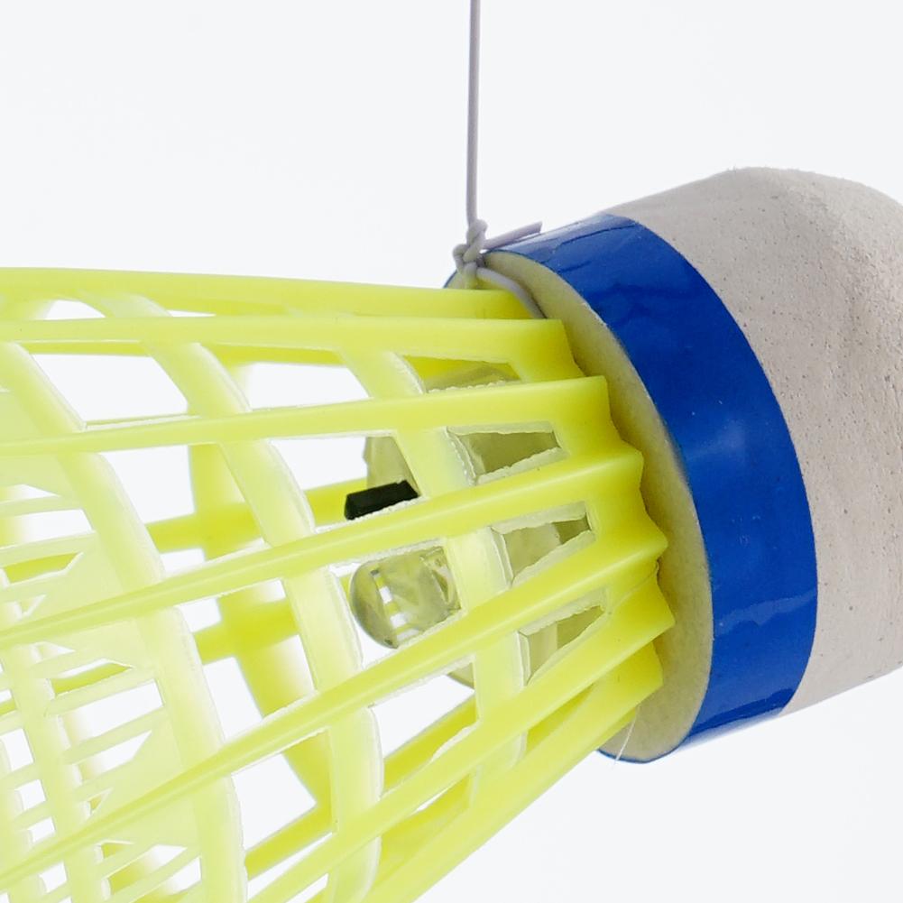 Tragbarer Badminton-Trainer Badminton-Übungsroboter Selbstlern-Training Rückschlag-Badminton-Werkzeug Professionelle Federball-Zubehör