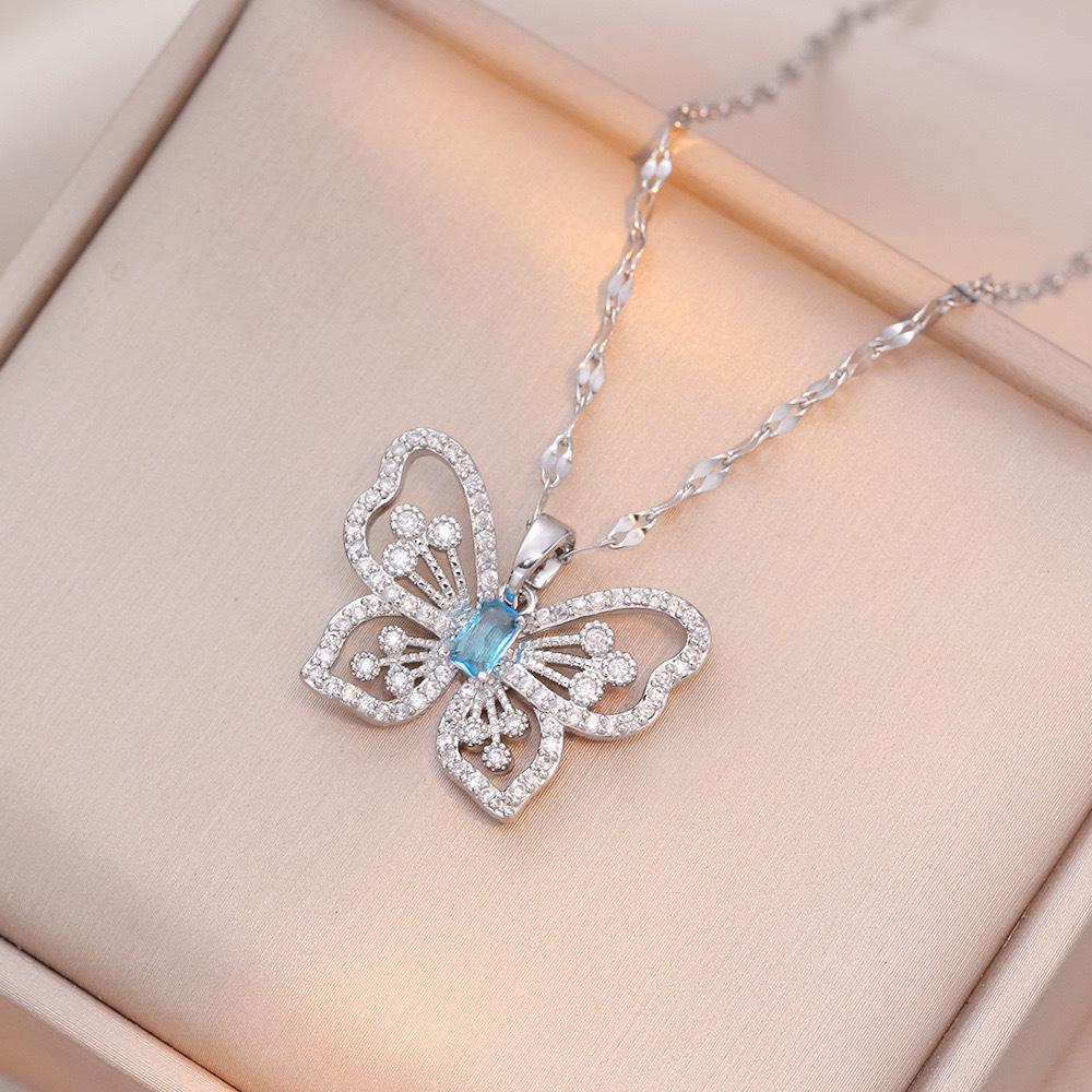 Butterfly Necklace with Color-Retaining Zircon - Fashionable, Versatile Women's Jewelry Accessory.
