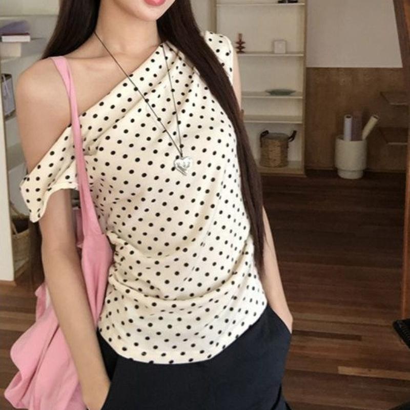 Retro Beige Black Polka Dot Slim-Fit Short-Sleeved Sexy Skew Collar Off-Shoulder T-Shirt Summer Korean Style Fashion Casual Top