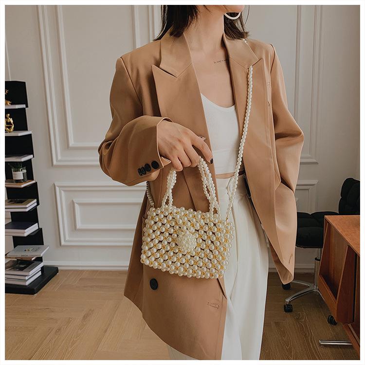 Popular Pearl Small Bag Women's New Fashion Design Hand-woven Beaded Handbag Shoulder Bag