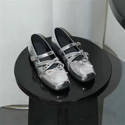 Chaussures Mary Jane Femme Cuir Véritable Rétro Ballerines Femme Bout Carré Plates Luxe Rivets Brides Croisées Chaussures Femme