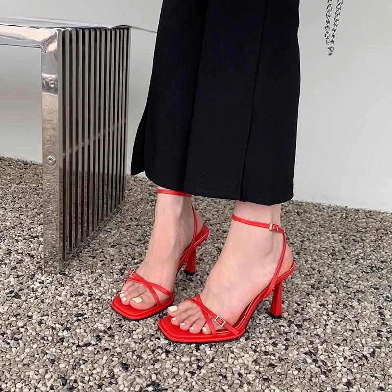 2025 spring and autumn new fashion thin strap square head sandals European and American style fine heel high heel buckle open-toed women's shoes