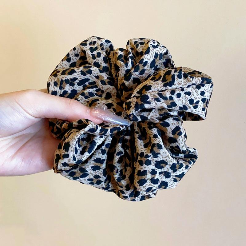 

Retro Animal Leopard Print Hair Scrunchie Ponytail Elastic Stretchy Hair Band Rope Women Girls Creative Fashion Hair Accessory