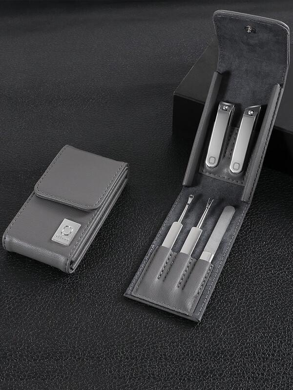 SEESOO Premium 5-Piece Manicure Set