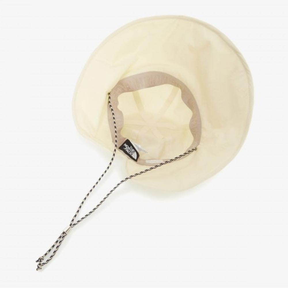 The North Face Women S Bonnet Hat Cream Ne3hr10a