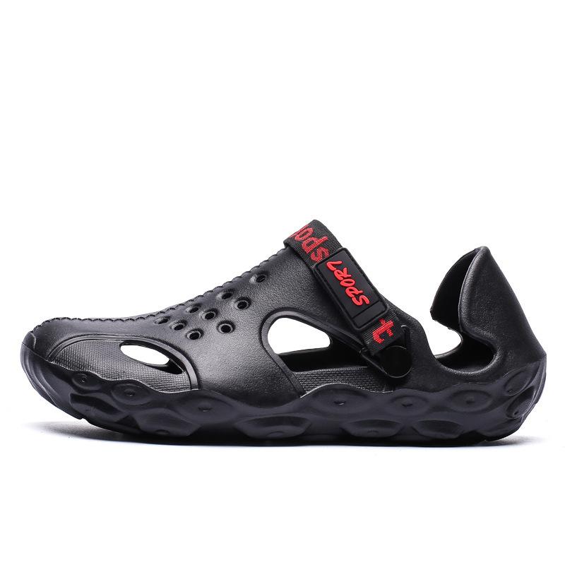 2021 summer hole shoes men's Korean version tide thick-soled beach sandals bag head hollow large size outdoor cool slippers