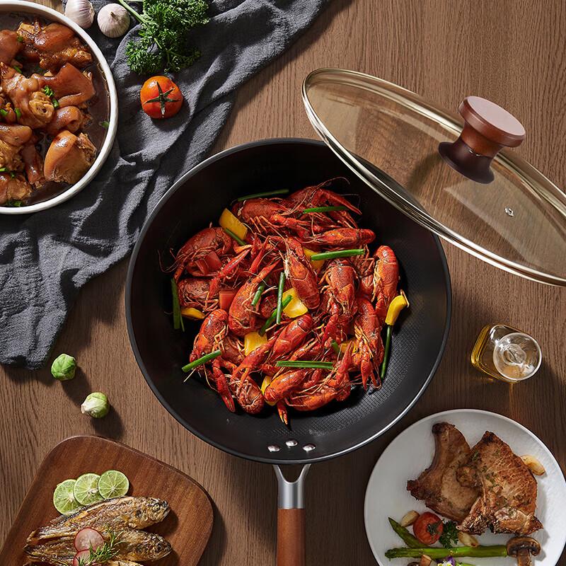 DESLON Xunwei 32cm Non-Coated Iron Wok