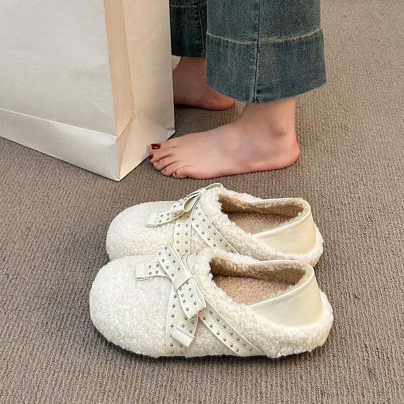 Две женщины в Birkenstocks популярны зимой супер-хит и бархатные чтобы согреться а одна модель - это шерстяные хлопковые женские туфли 39 бежевый 3590₽