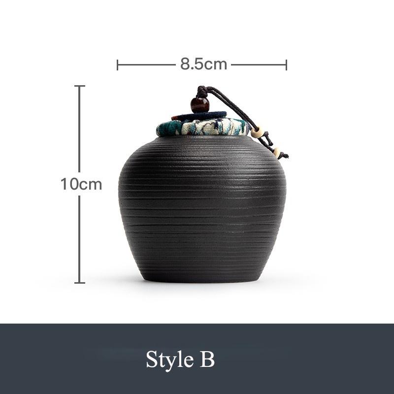 Small sealed ceramic tea canister, moisture-proof Japanese-style storage canister
