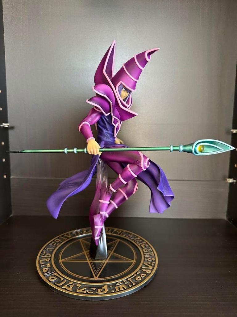 [USED] Yu-Gi-Oh! Dark Magician Figure by Kotobukiya