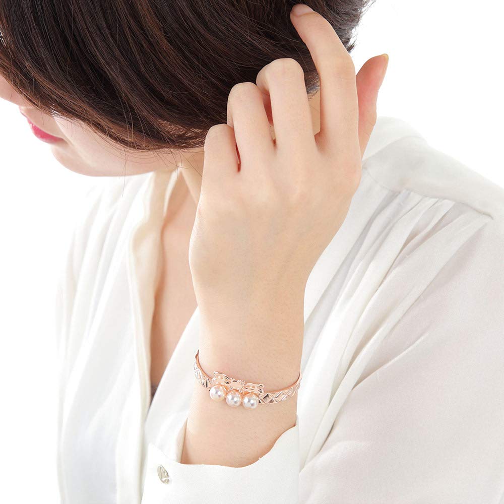 Hello Kitty Armband Hello Kitty Rosa Süßes Steppdecken Armreif [Mond-Label] Damen [Geschenkverpackt]