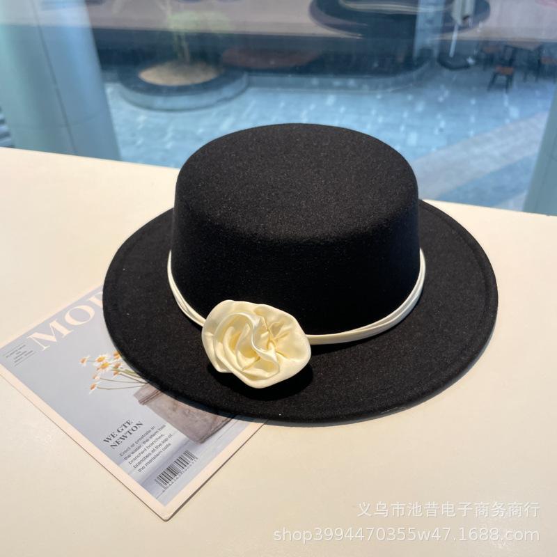 Rose flower strap flat top woolen top hat female autumn and winter warm sweet cute fashion versatile performance flat top hat