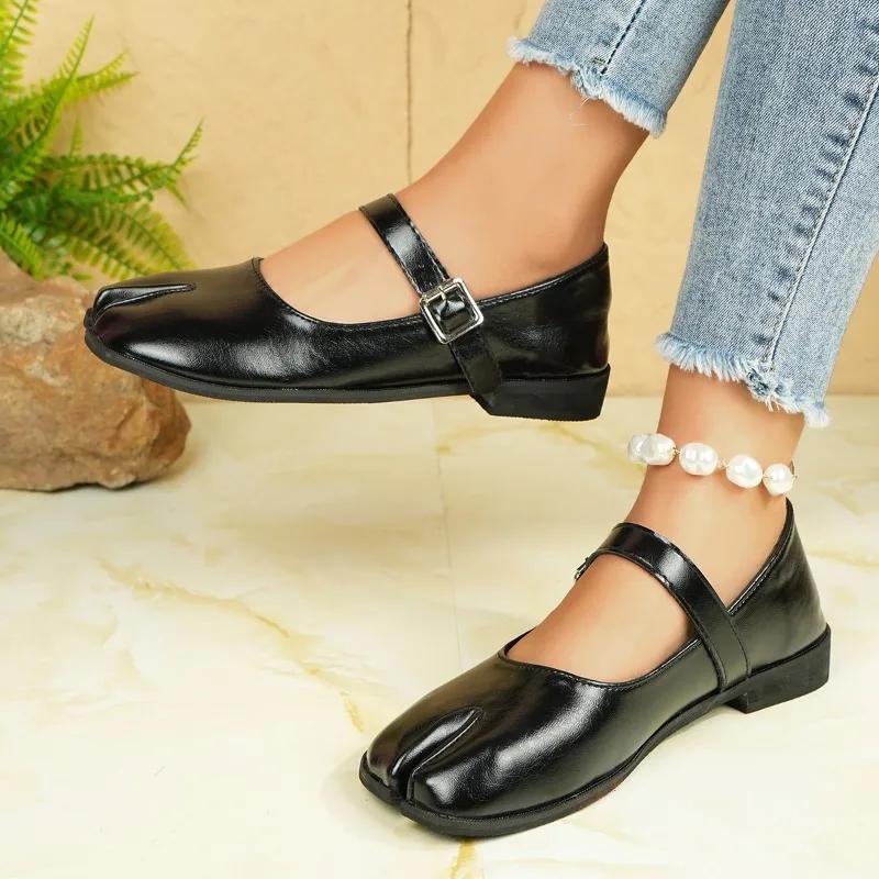 Black Patent Leather Tabi Mary Jane Shoes For Women Ankle Adjustable Buckle Split Toe Ballet Flats Custom Colors Handmade Flats