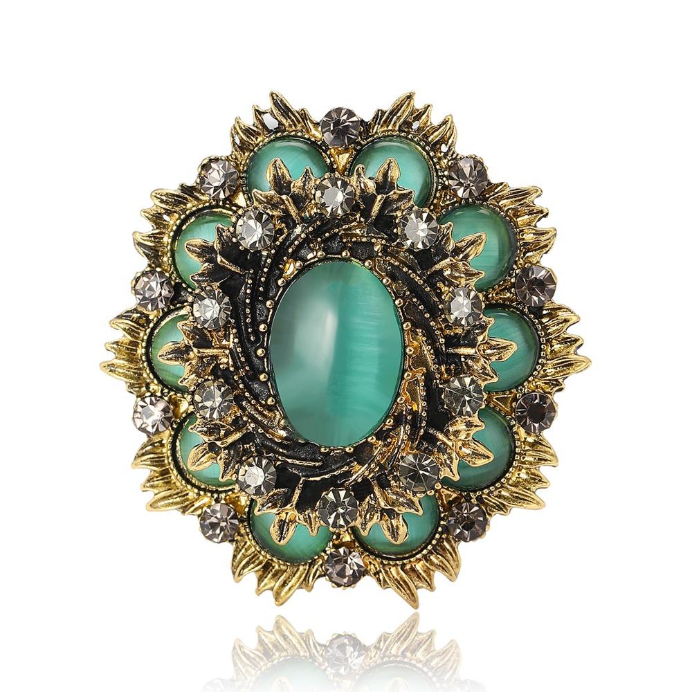 

Alloy Vintage Baroque Brooches Decoration Gifts Rhinestone Round Badge Pins Casual Party Accessories Brooch Pins For Women