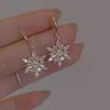 Temu Stylish Snowflake Christmas Earrings – European & American Women's Fashion