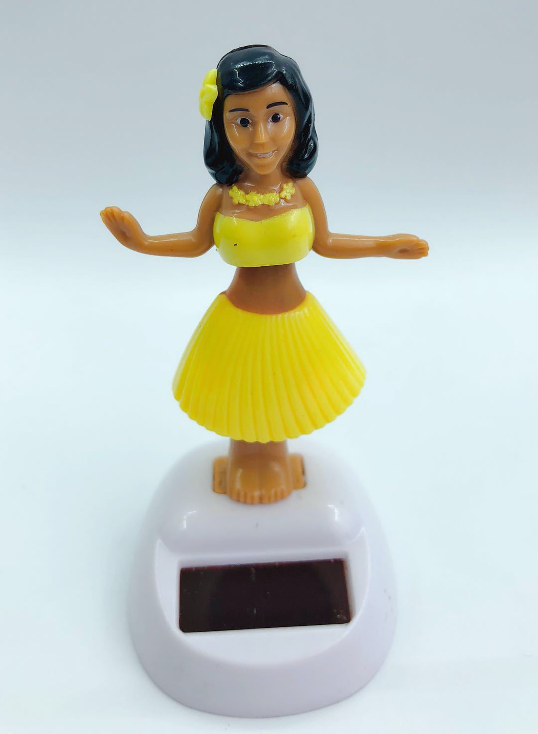

Creative Solar-Powered Little Girl Car Ornament One Size жовтий