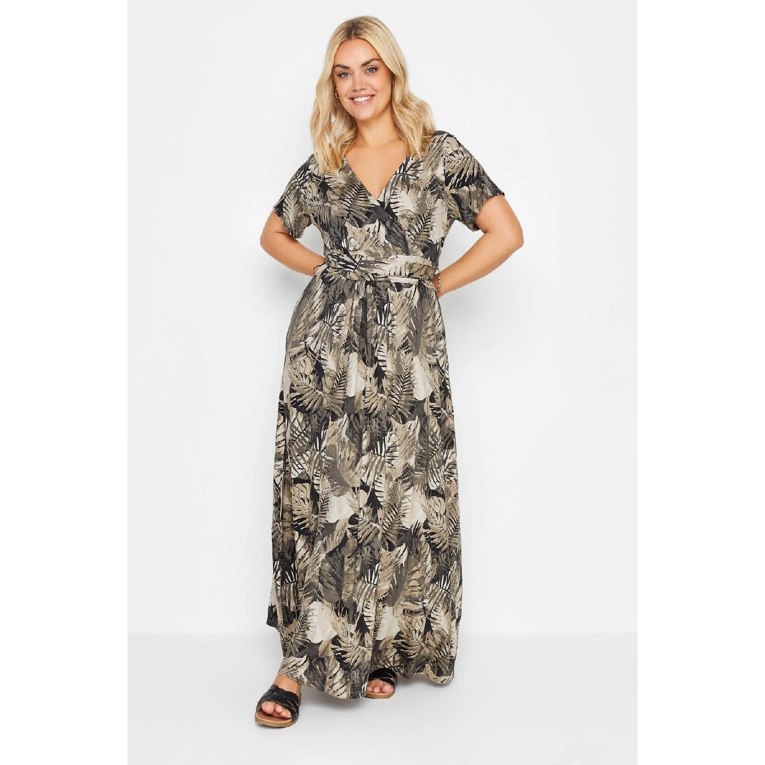 

Plus Size Palm Tree Patterned V-neck Half Sleeve Belted Dress 303031 46